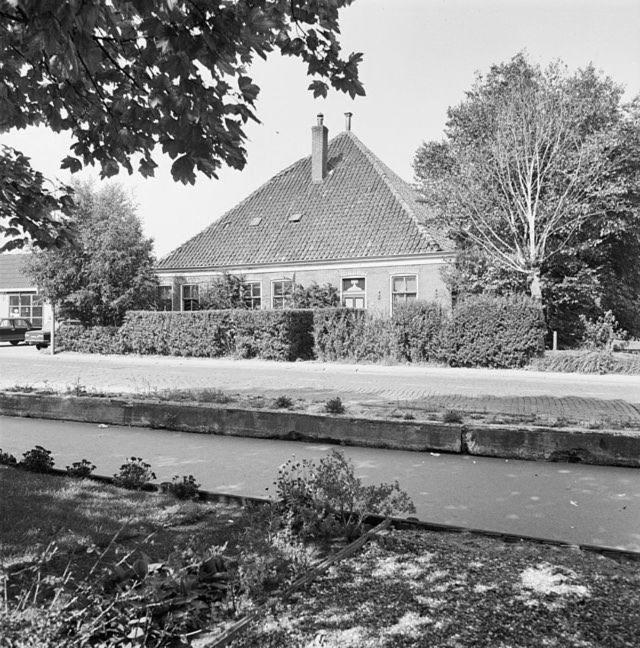 Traditional Family Apartment With Garden At Countryside Amsterdam Landsmeer Exterior photo